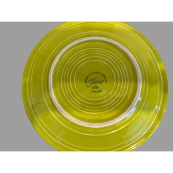 Set of 4 FIESTA 7.5" Plates in Lemongrass - Picture 4 of 5